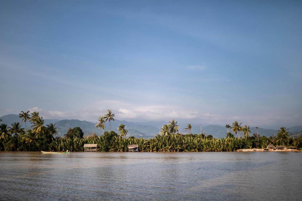 Hotel Sabay Beach Kampot Exterior foto